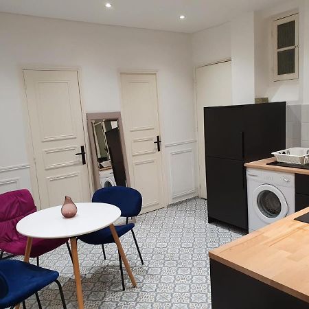 Home Sweet Home Marc Seguin Paris Bagian luar foto